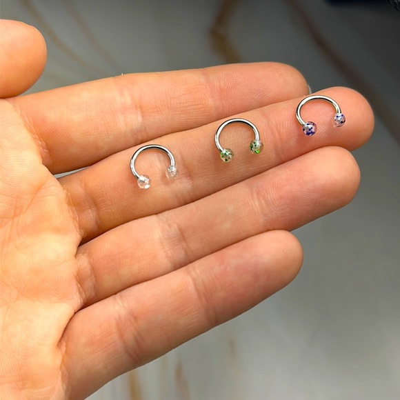 3 Pcs 16G Horseshoe Cute Nose Septum Rings Stainless Steel  Candy Nose Rings - Picture 1 of 2